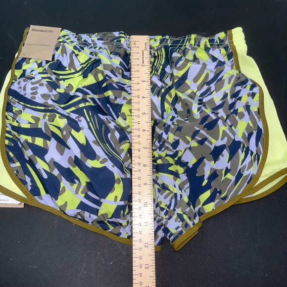 Nike‎ Kid's Shorts Size Large Multi Colored Dry Fit - Picture 4 of 12